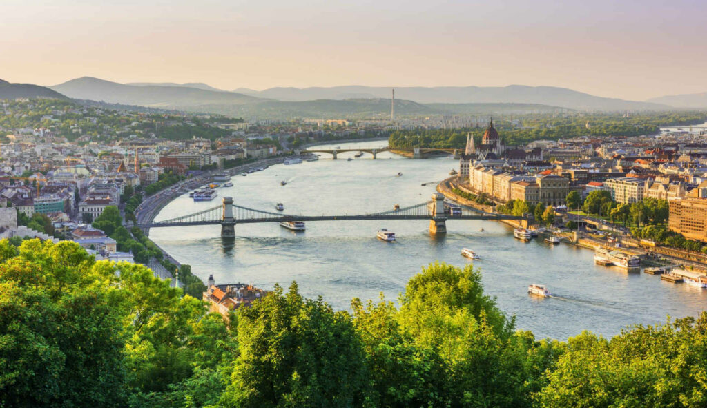 Breathtaking Danube River View in Budapest: Sunset Wallpaper