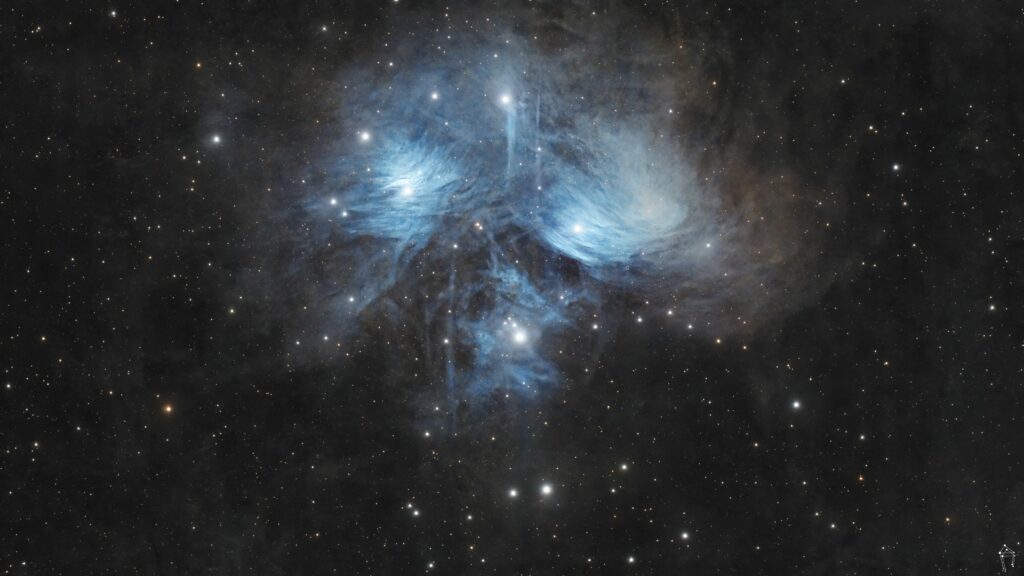 Stunning Cosmic Galaxy Wallpaper with Radiant Stars and Blue Haze