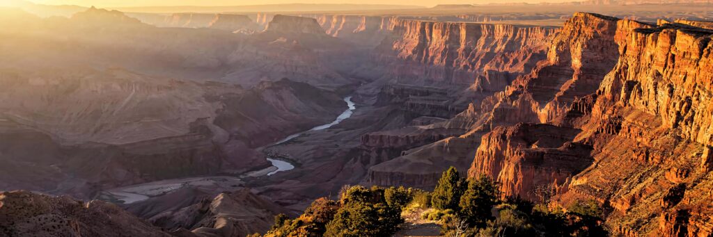 Breathtaking Grand Canyon Wallpaper: Vibrant Rock Formations & Colorado River