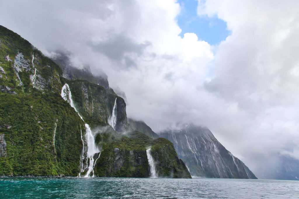 Stunning Milford Sound Wallpaper: Waterfalls & Lush Landscapes