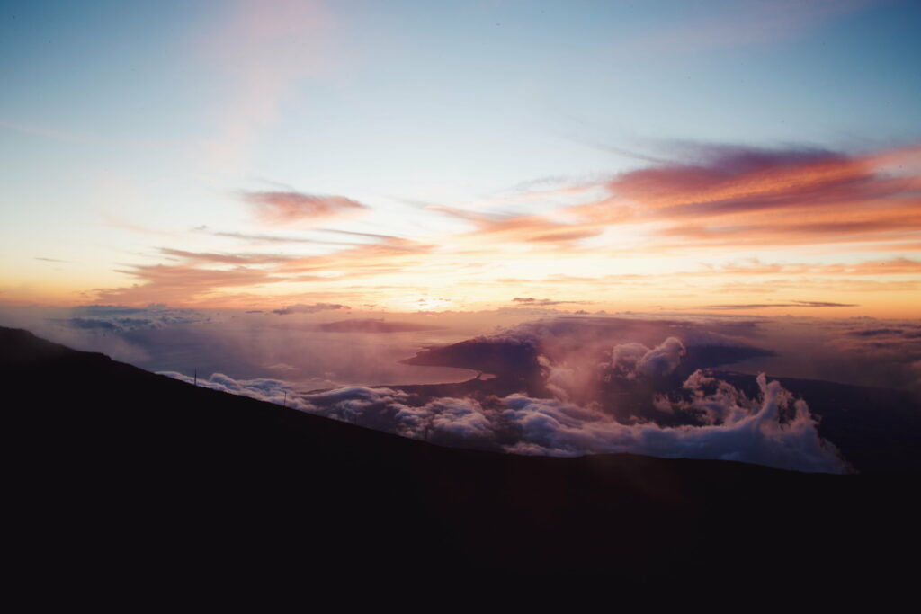 Breathtaking Mountain Sunset: Tranquil Nature Landscape HD Wallpaper