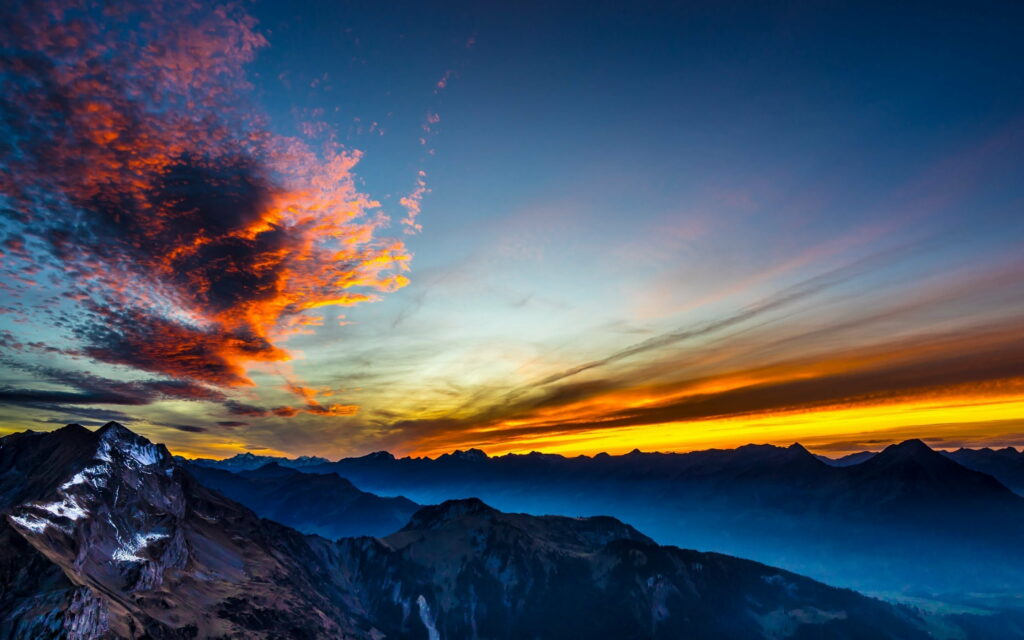 Majestic Mountain Dawn: Stunning HD Landscape Wallpaper Background