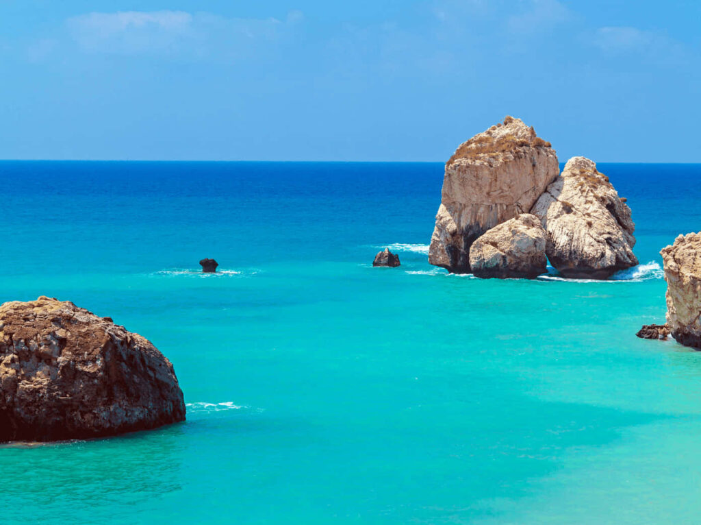 Stunning Paphos Beach Wallpaper: Turquoise Waters & Serene Coastline