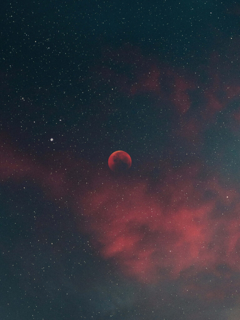 Stunning Red Moon Wallpaper: Lunar Eclipse Over Starry Night Sky