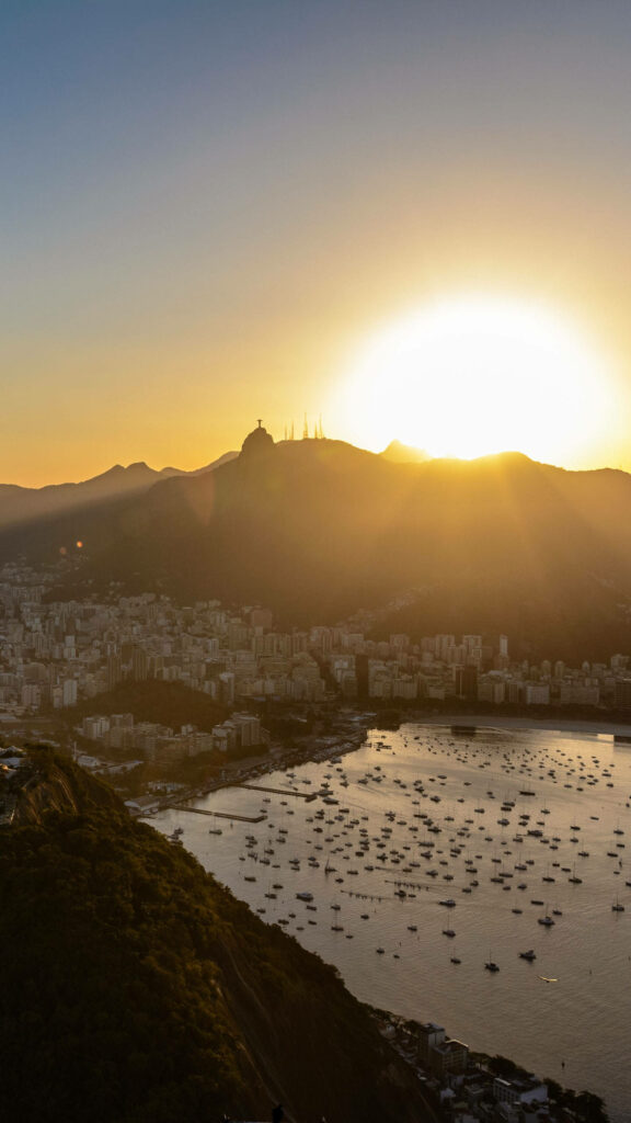 Stunning Rio Sunset Wallpaper for Samsung Galaxy S7 Edge