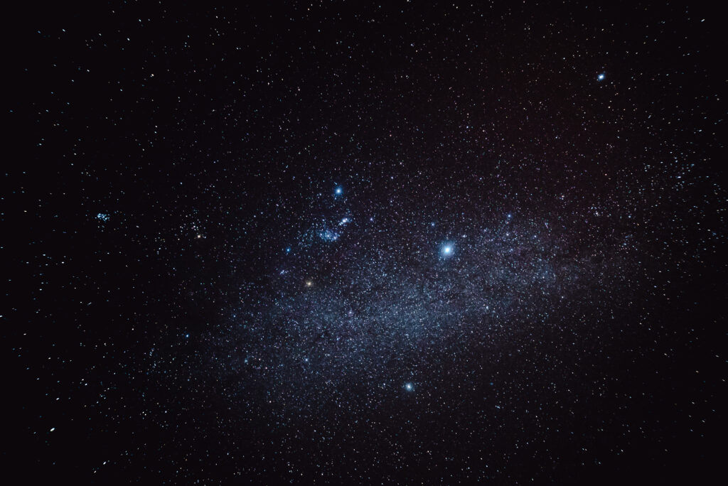 Stunning Starry Sky Wallpaper: Galaxy & Nebula Background