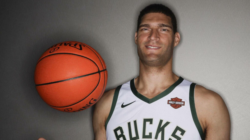 Brook Lopez Milwaukee Bucks portrait holding basketball detailed athlete wallpaper background