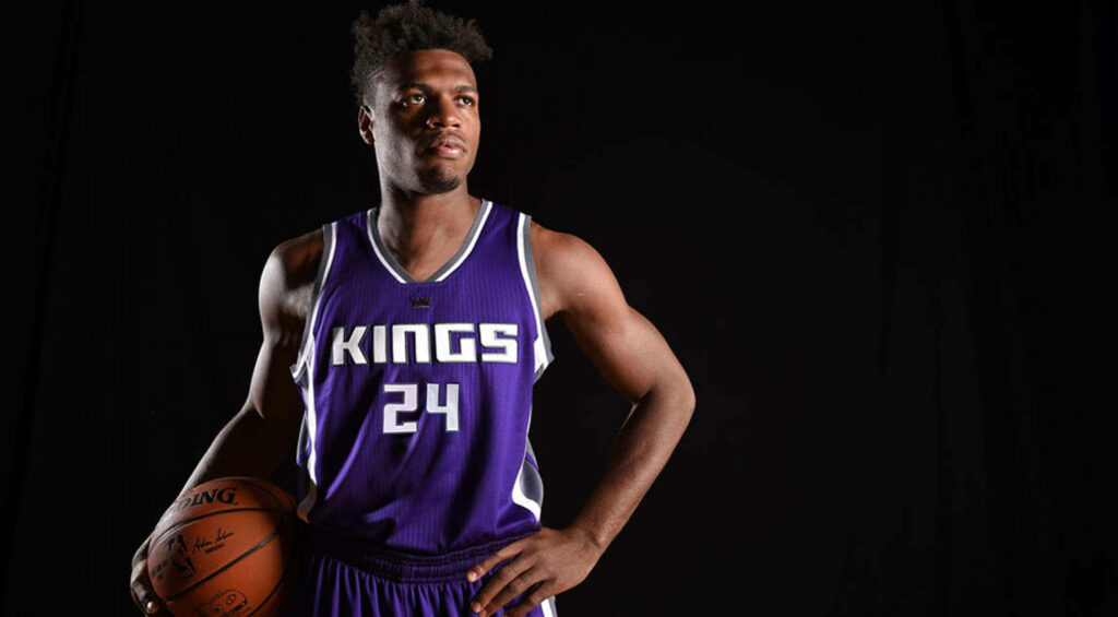 Buddy Hield Kings jersey 24 basketball portrait purple uniform dark background wallpaper