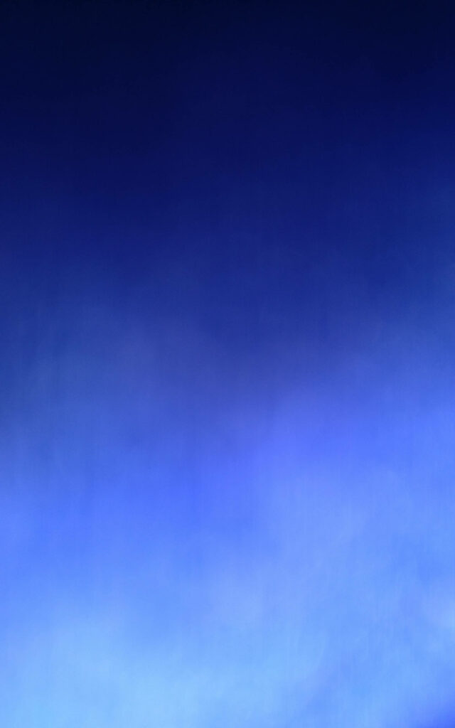 Tranquil Blue Gradient Wallpaper: Minimalist Sky Background