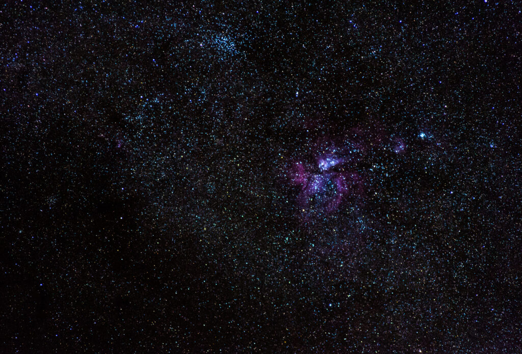 Stunning Carina Nebula Wallpaper: Vibrant Cosmic Scene & Stars