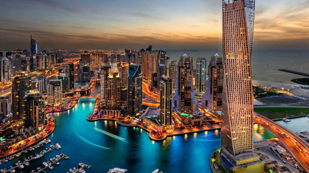 Tranquil Waters Reflecting Majestic Skyline: An Idyllic 1366x768 HD Desktop Background Wallpaper