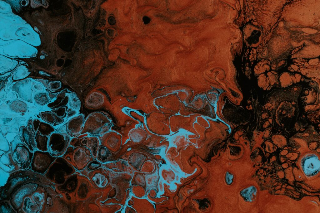 Mesmerizing Fluid Art Wallpaper: Earthy Brown & Vibrant Turquoise