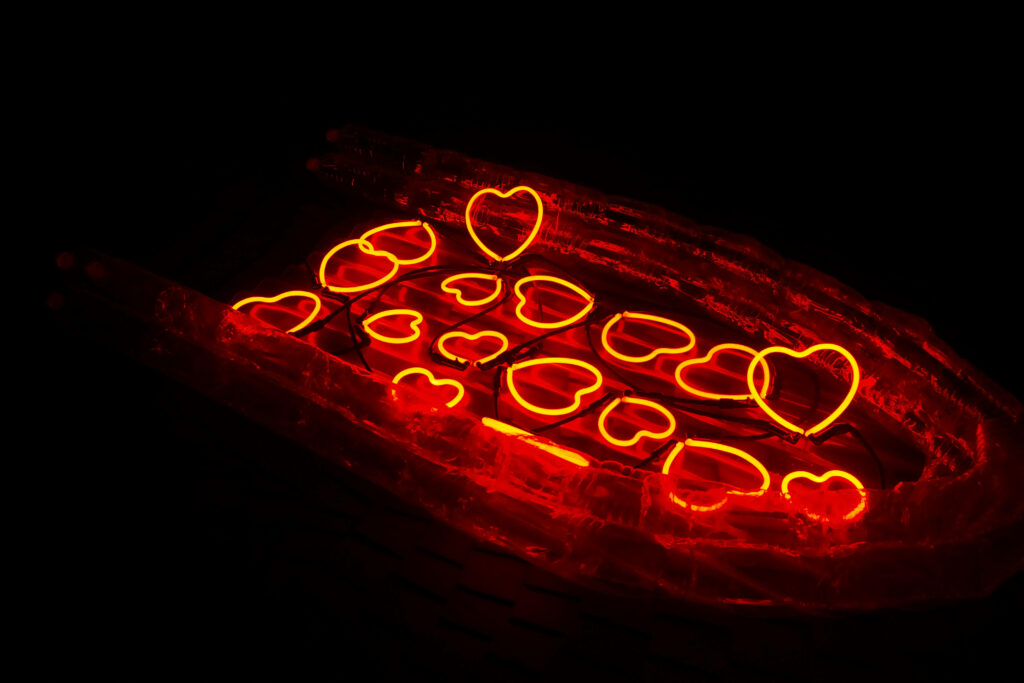 Vibrant Red Heart Outline Wallpaper on Dark Background