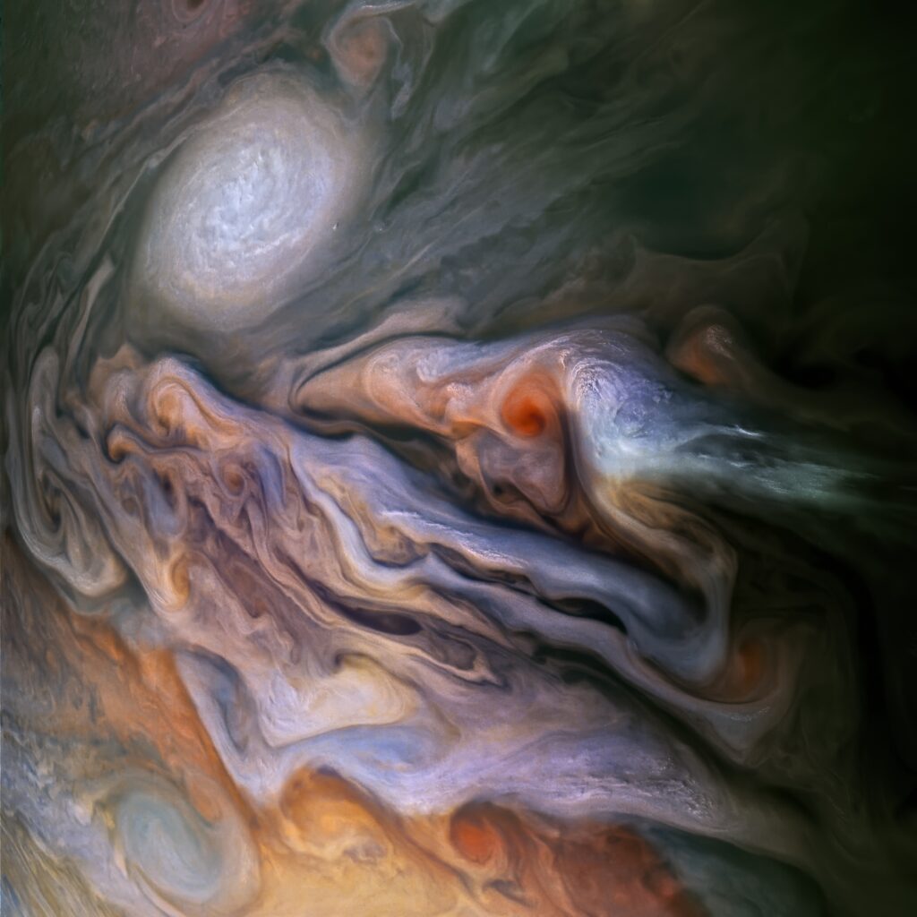 Stunning Jupiter Wallpaper: Swirling Clouds & Vibrant Atmosphere