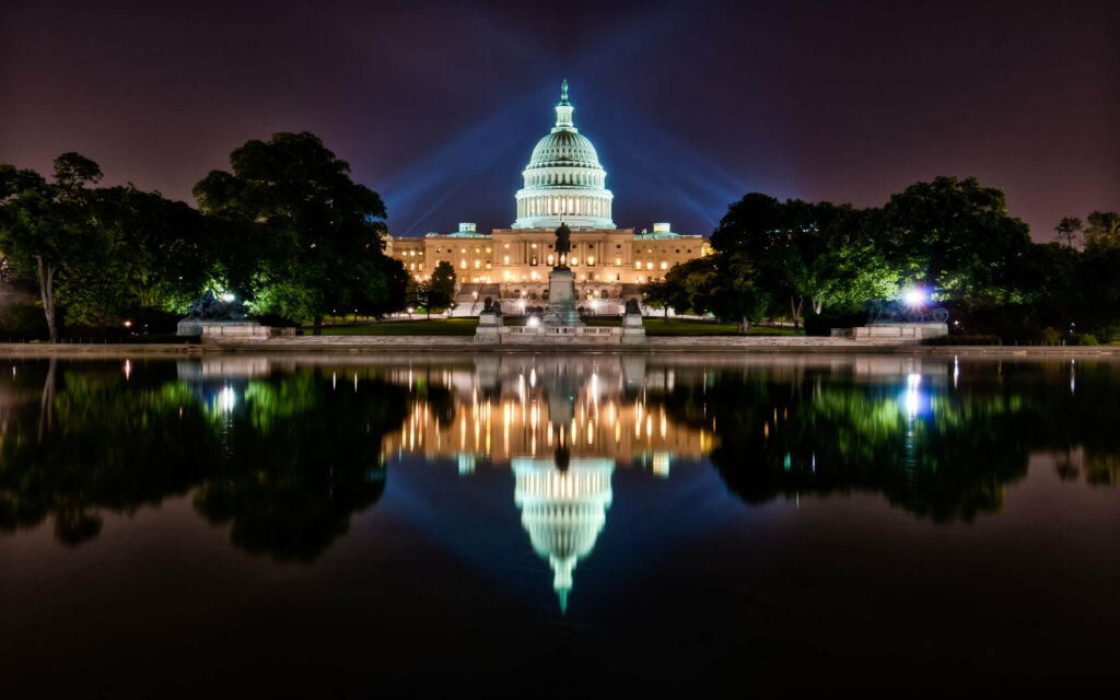 Captivating Washington: Majestic Views in Ultra HD Wallpaper