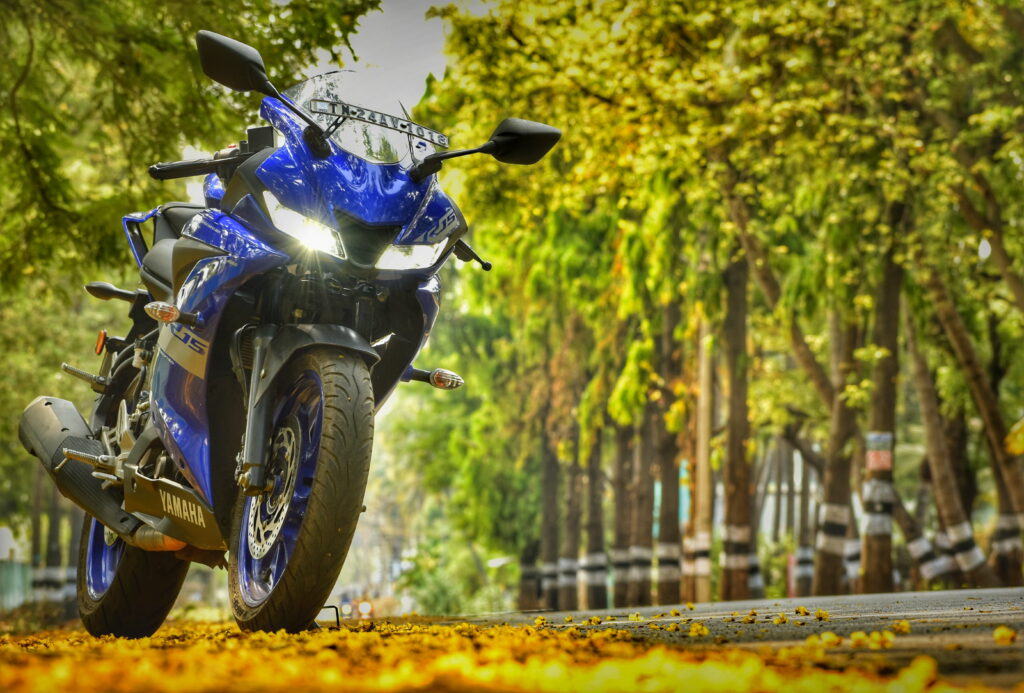 Sporty Perfection: Yamaha R15 v3 Stuns as a High-Performance Motorcycle in 5K Wallpaper