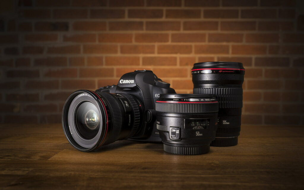 Capturing the World: Canon EOS 5D Mark II and Lenses in Dynamic HD Photograph Wallpaper