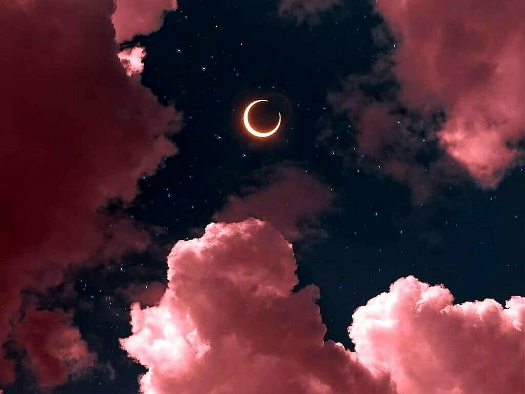 Crescent Moon & Stars HD Wallpaper: Dreamy Night Sky Background