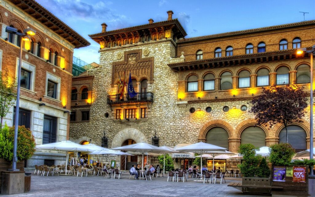 Charming Buenos Aires HDR Wallpaper: Historic Architecture & Cafes