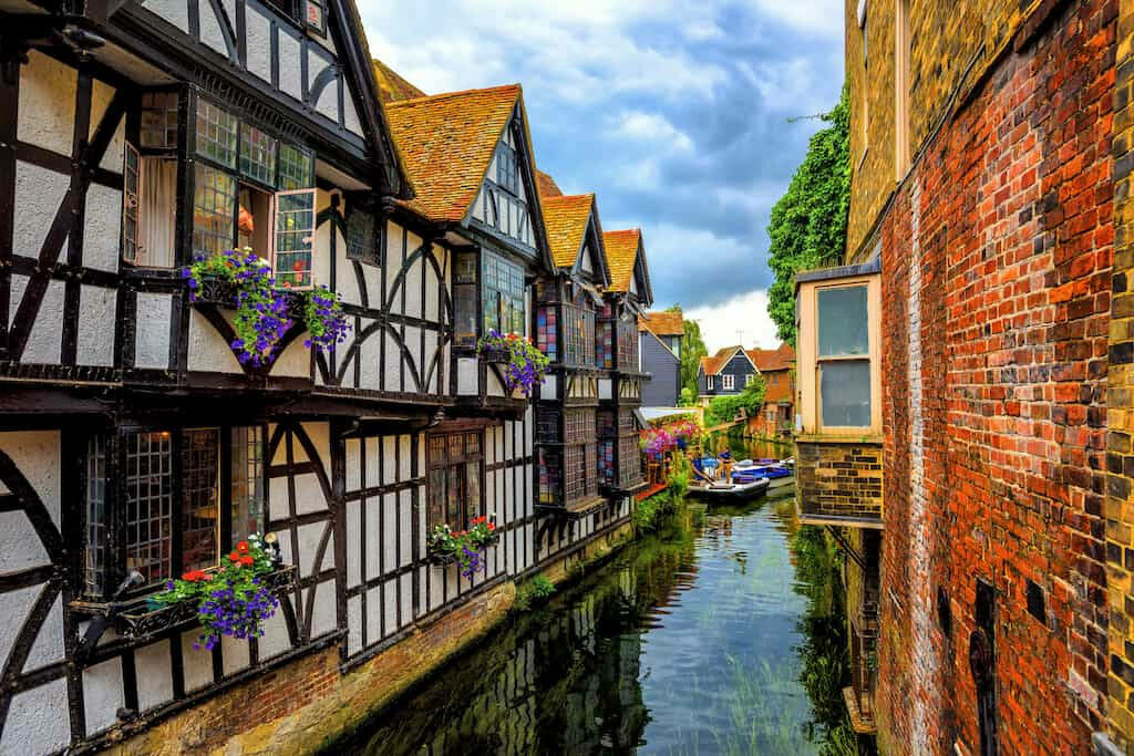 Canterbury River UK: Charming Timber Houses & Colorful Flowers Wallpaper