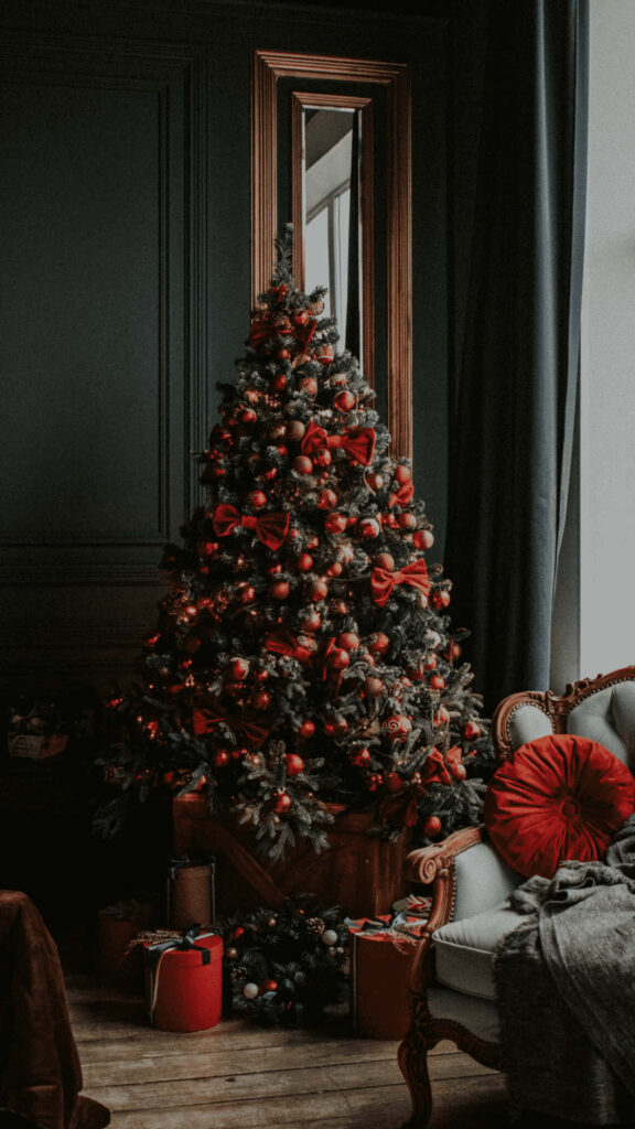 Charming Christmas Tree Wallpaper: Cozy Holiday Aesthetic Background