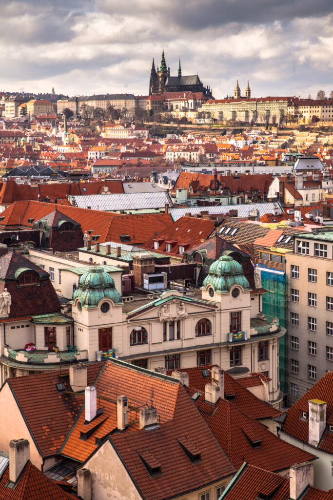 Charming Cityscape Wallpaper: Elegant Buildings & Red-Tiled Roofs