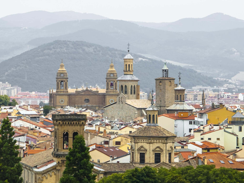 Stunning Mediterranean Wallpaper: Spain’s Charming Architecture & Landscapes