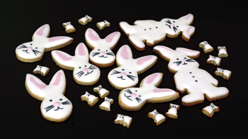 Charming Rabbit-Shaped Biscuit Wallpaper with Sweet Treats