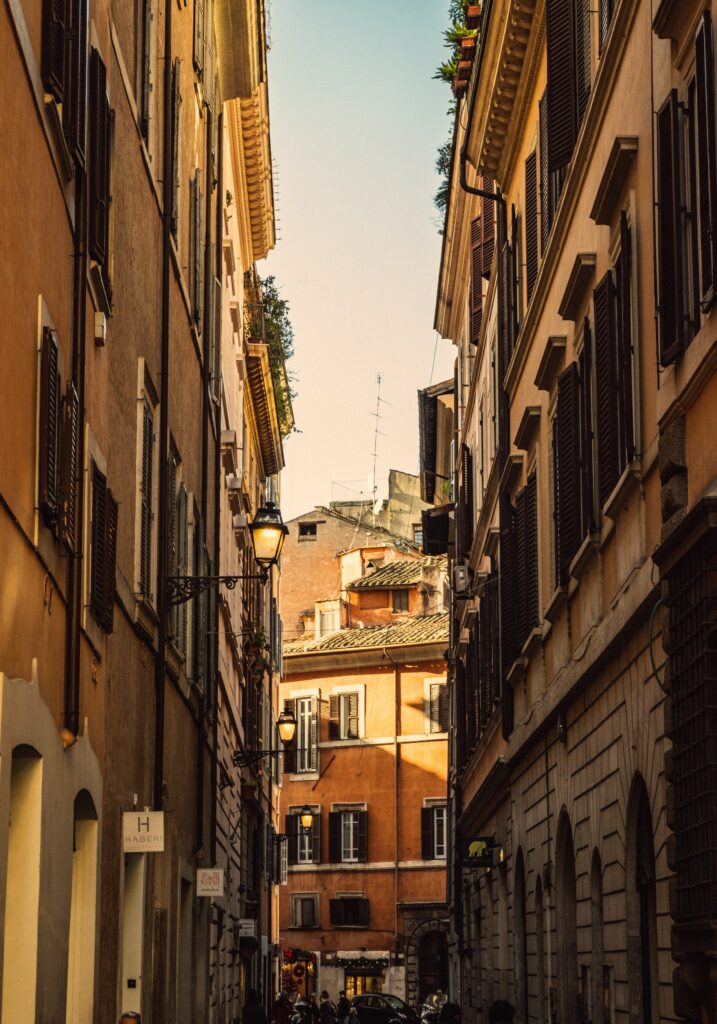 Charming Rome Street Wallpaper: Timeless Architecture & Cozy Vibes