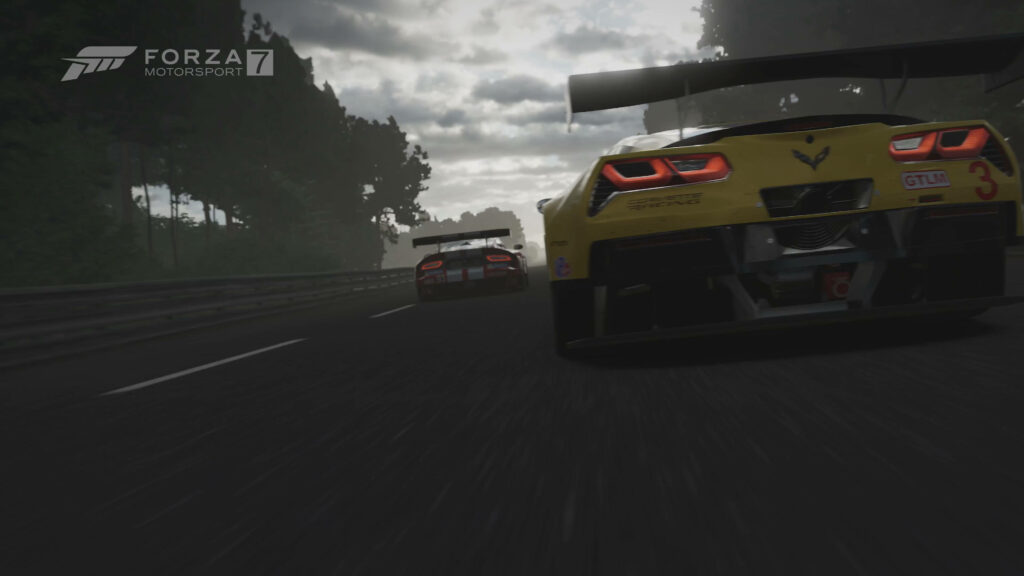 Speeding Champions: Race Between Corvette C7.R and Dodge SRT Viper GTS-R in Forza Motorsport 7 Wallpaper