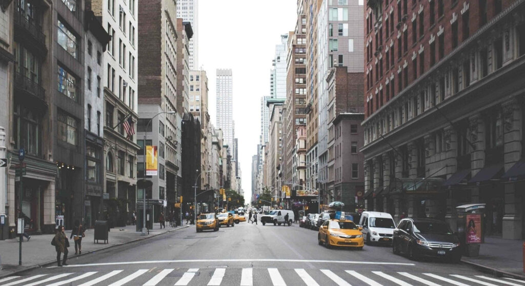 Classic New York City Wallpaper: Historic Streets & Iconic Yellow Taxis