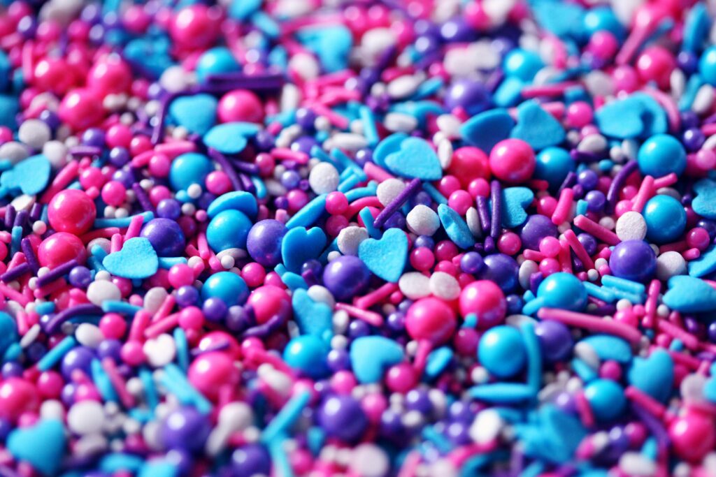 Cheerful Confetti & Heart Decorations - Vibrant Wallpaper Background
