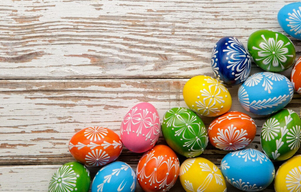 Vibrant Rustic Wallpaper with Colorful Easter Eggs and Intricate Patterns