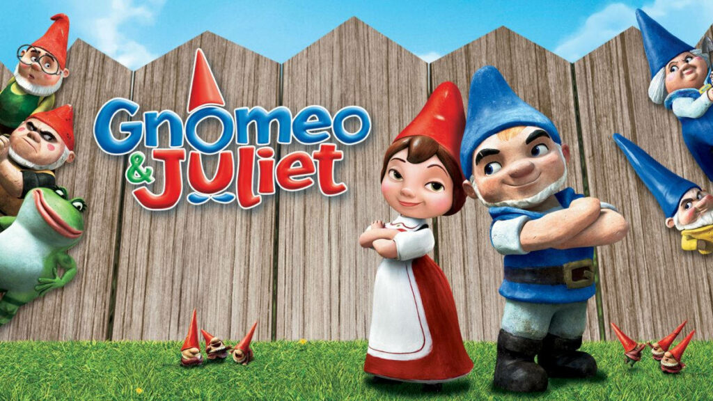 Vibrant Gnomeo & Juliet Wallpaper: Colorful Gnomes & Cheerful Scene
