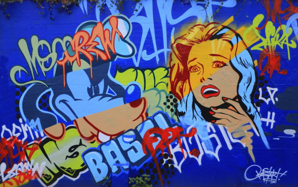 Colorful Goofiness: Bonito Graffiti Wall with Girl's Playful Spray Face - HD Wallpaper Background Photo