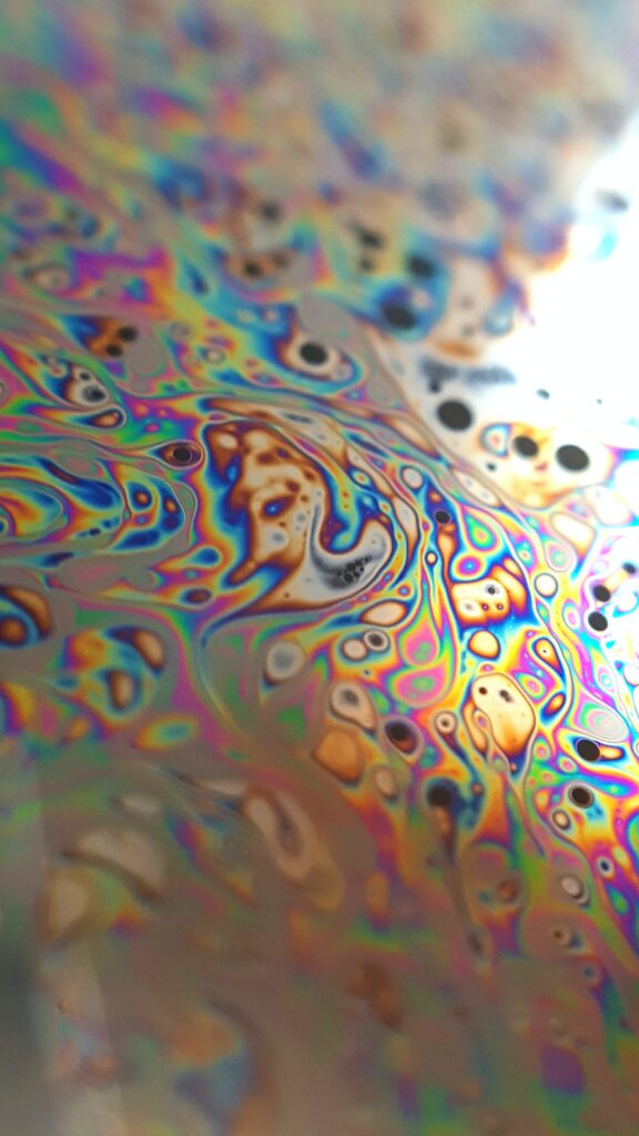 Colorful Macro Soap Bubble Patterns: Vibrant Abstract Art Wallpaper