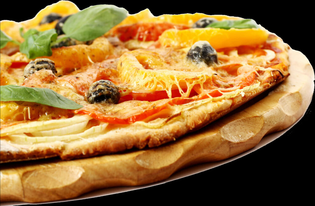 Vibrant Vegetable Pizza on Wooden Tray – Perfect Wallpaper Background