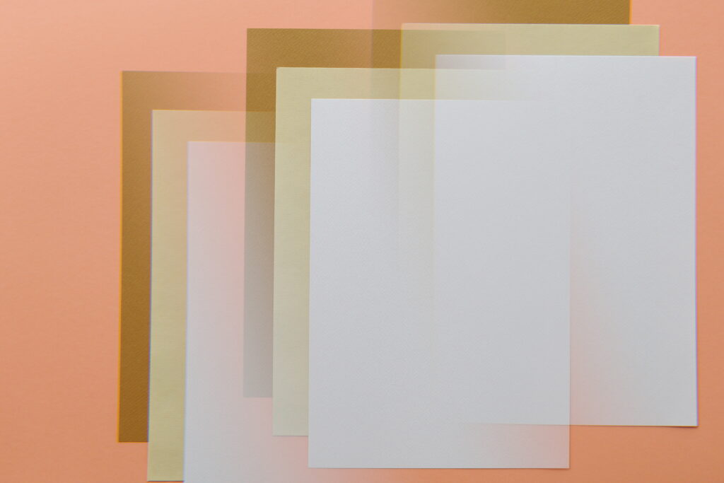 Contrasting Tones: Natural Wood Meets Pure Paper in 8K Wallpaper Snap