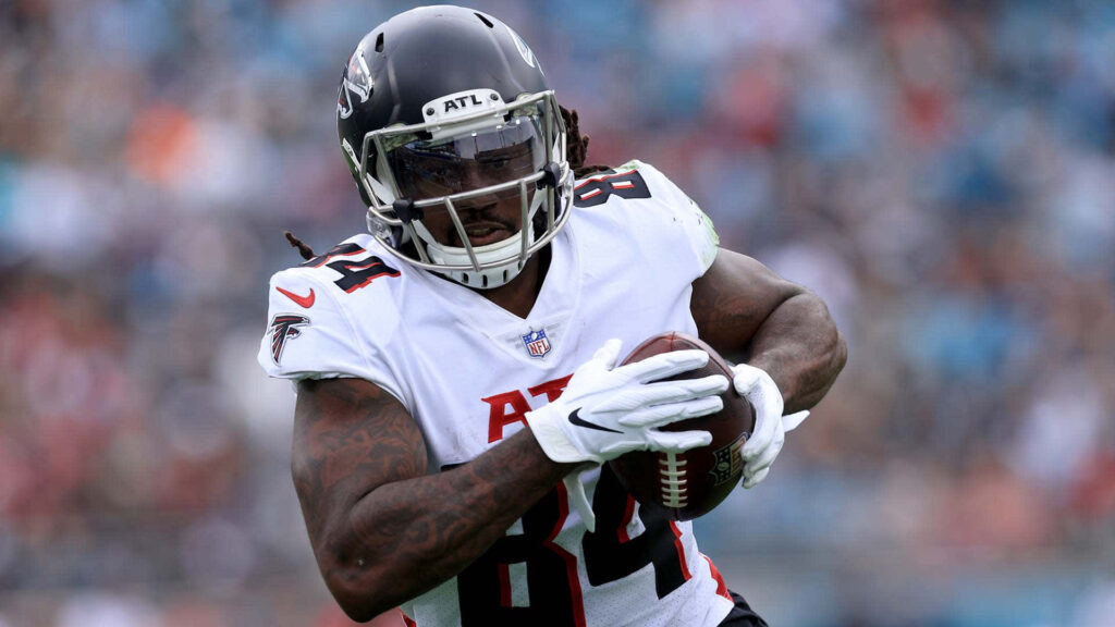 Cordarrelle Patterson Atlanta Falcons in action wearing white black uniform vibrant stadium background Wallpaper