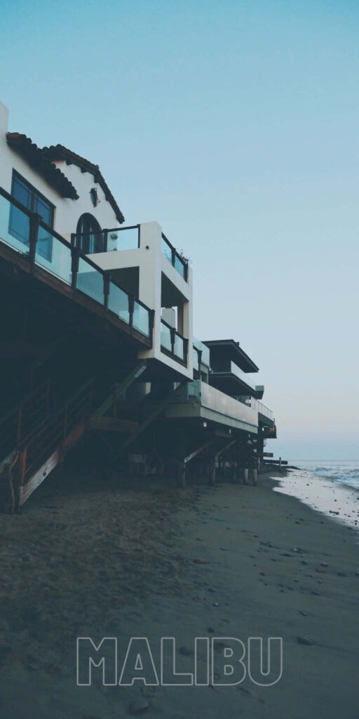 Serene Beachfront Living: A Captivating Coastal Home amidst the Marvels of Malibu Wallpaper