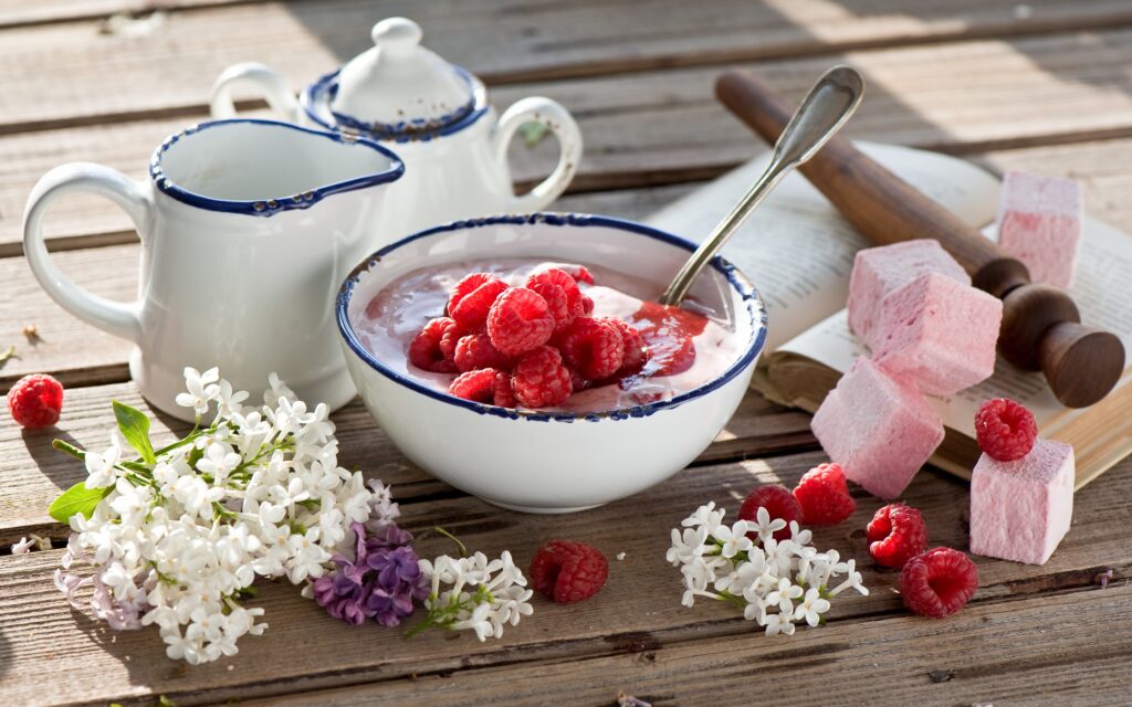 Cozy Breakfast Wallpaper: Yogurt, Raspberries & Lilac Flowers