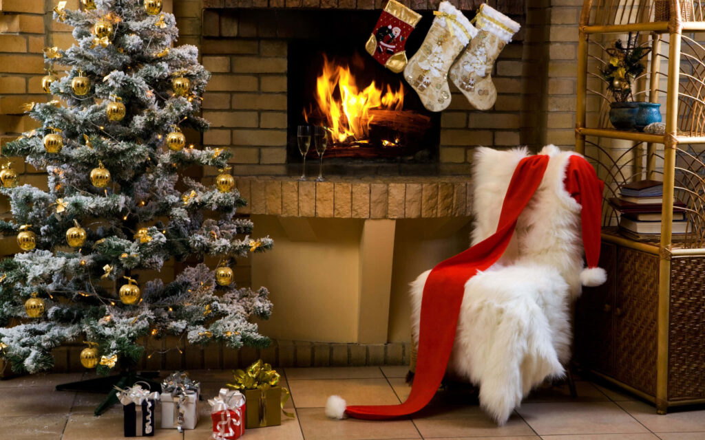 Cozy Christmas Wallpaper: Fireplace, Tree & Festive Decor