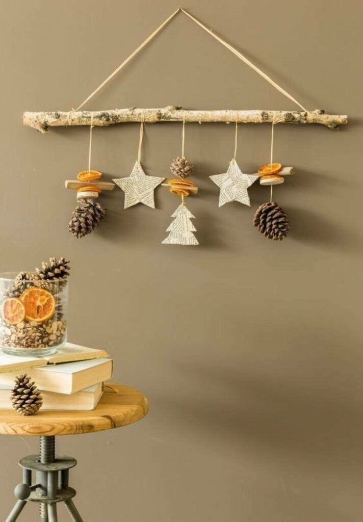 Cozy Christmas Wallpaper: Rustic Decor with Handmade Ornaments
