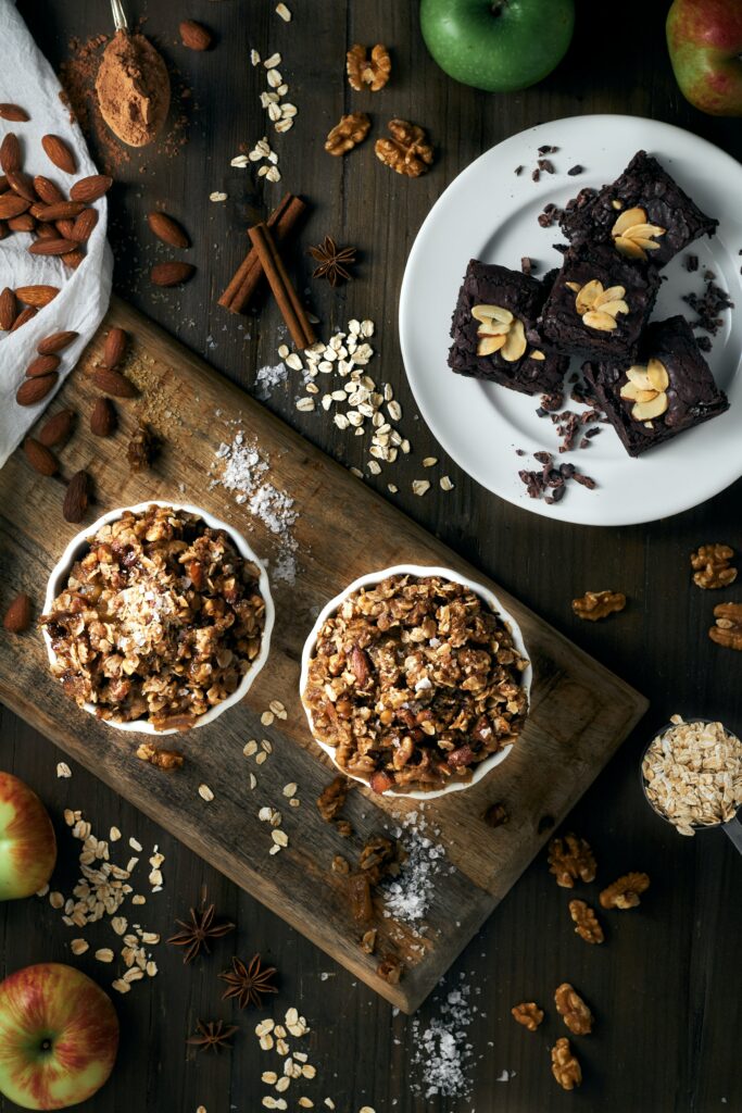 Cozy Cooking Wallpaper: Nuts, Spices, Apples & Baked Treats