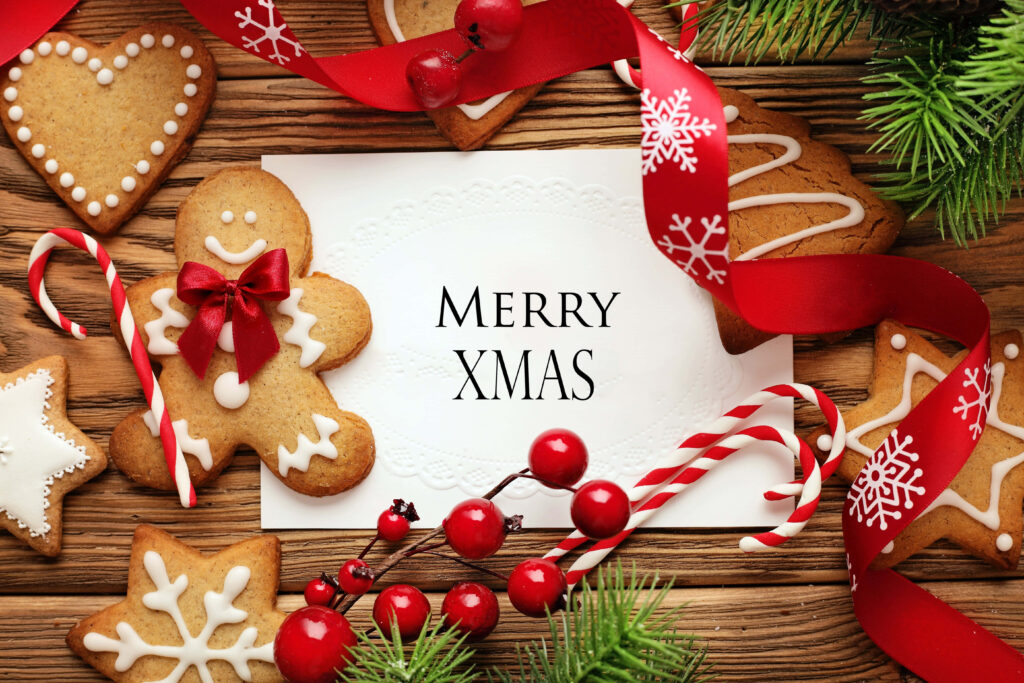 Cozy Holiday Wallpaper: Gingerbread, Candy Canes, and Merry Xmas
