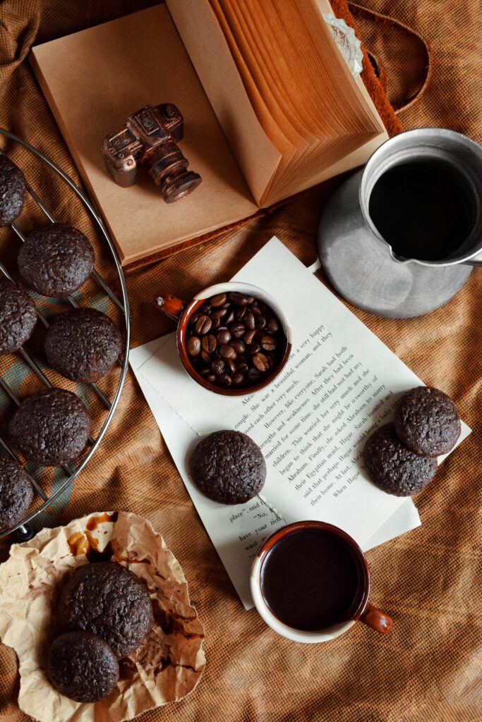 Cozy Wallpaper: Warm Aesthetic with Coffee, Cookies & Books