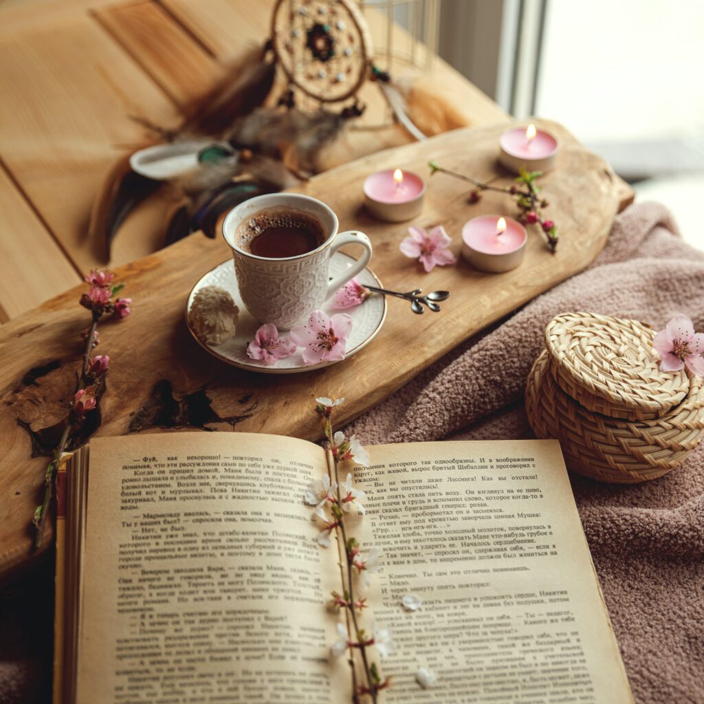 Cozy Wooden Wallpaper: Cocoa, Flowers, Candles & Rustic Charm
