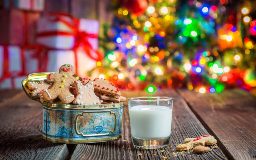 Cozy Winter Wallpaper: Festive Table with Gingerbread & Christmas Tree