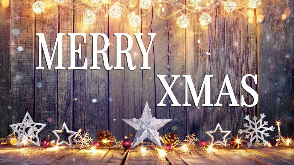 Cozy Rustic Xmas Wallpaper with Lights, Stars & Ornaments