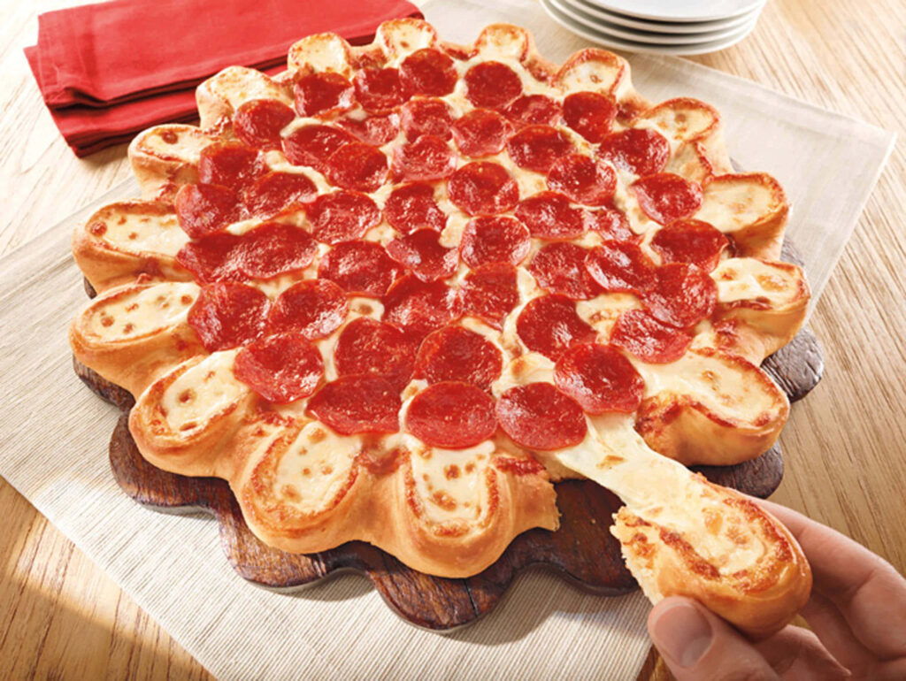 Creative Pizza Bread Wallpaper: Pepperoni Flower Design & Cheesy Texture
